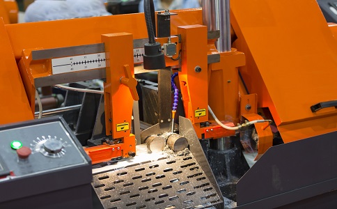 金平龙门带锯床具备哪些优点？